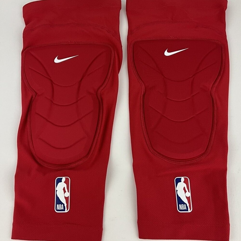Nike NBA Issued Hyperstrong Padded Knee Sleeves Mens SizeS/M Red CT3877